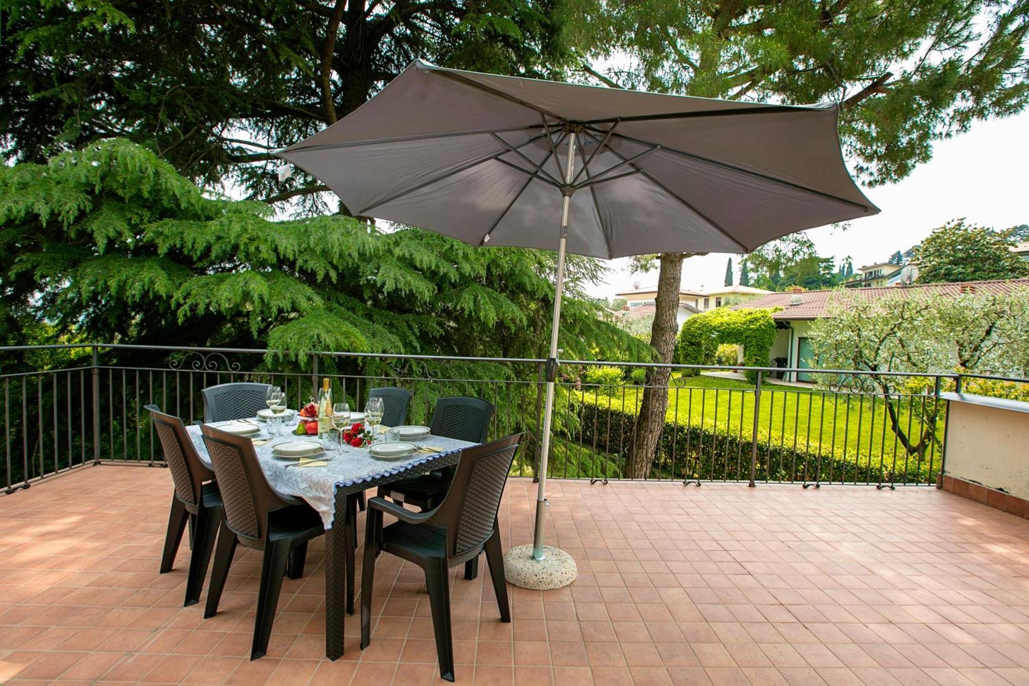 Villa Alberti 900M From Garda Lake - Happy Rentals Saló Exterior foto